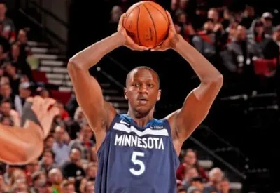 Gorgui Dieng — le pivot sénégalais qui a marqué une décennie de NBA